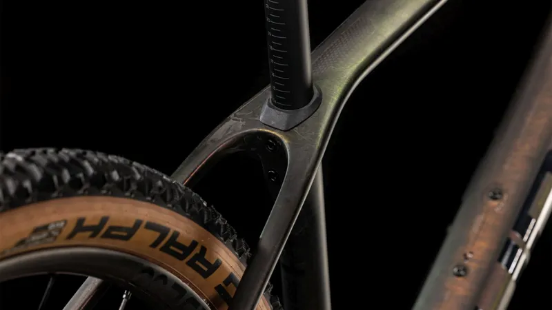 Cube Phenix C:68X SLT Mountain Bike In Black-3